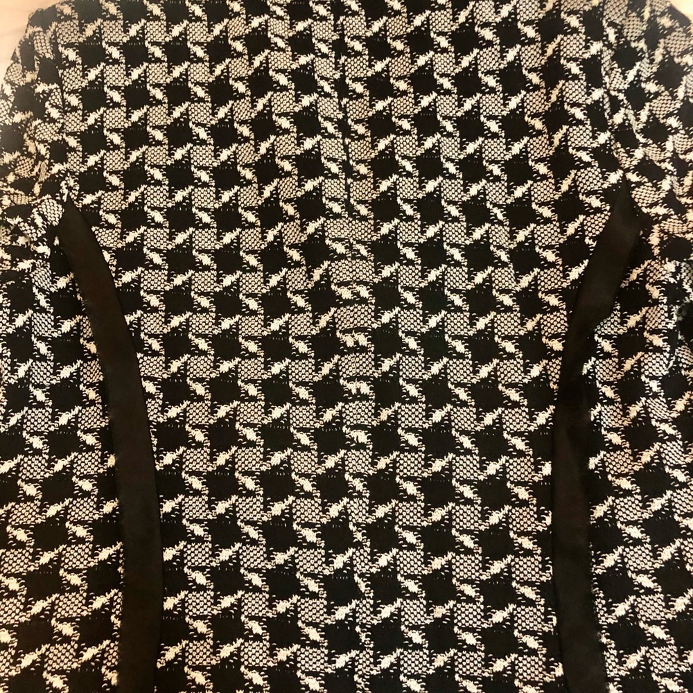 St John Collection. Beautiful Jacket - image 2